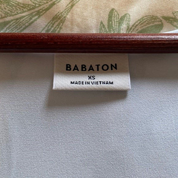 Babaton Brand NWT tank top - Picture 3 of 5